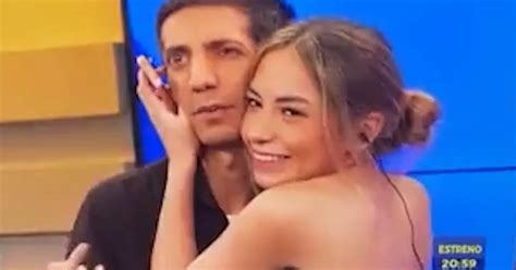 El Tierno Beso De Nair Aliaga A Giancarlo Granda En Programa De Golper