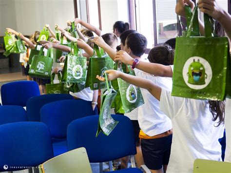 Ecovidrio y Raíces Brotes realizan talleres ambientales en Tenerife