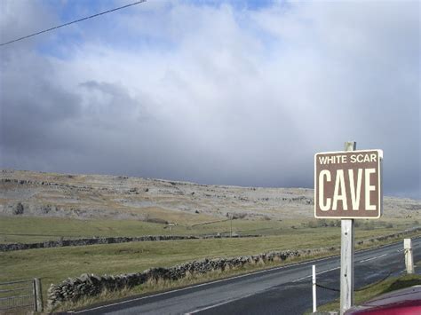 White Scar Caves Yorkshire Dales Longest Show Tunnel In Britain