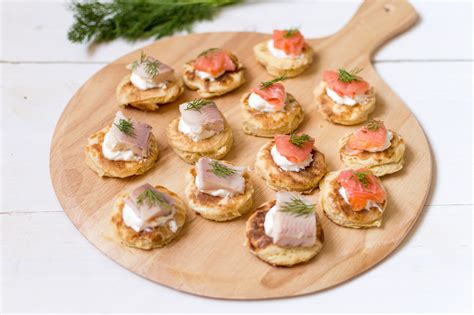 Blinis Met Gerookte Zalm En Forel De Wereld Op Je Bord