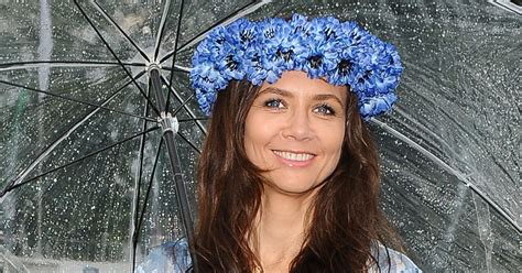 Kinga Rusin w bikini pokazuje sześciopak Plejada pl