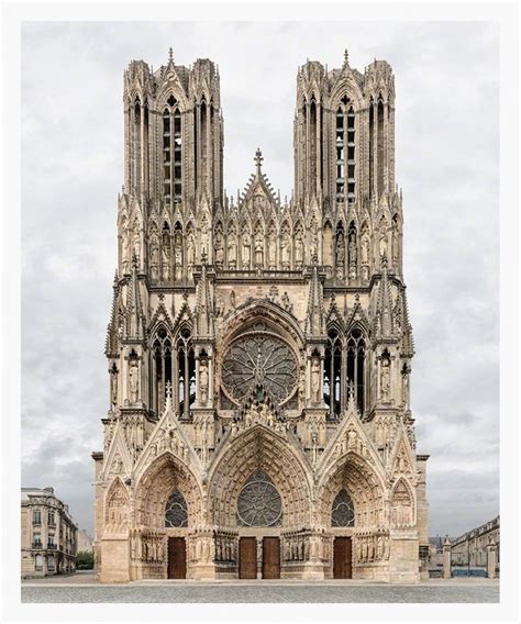 Towering Photographs Highlight Stunning Intricacy Of Gothic Architecture