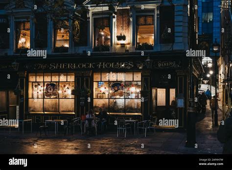 London Uk November 24 2019 Illuminated Facade Of Sherlock Holmes