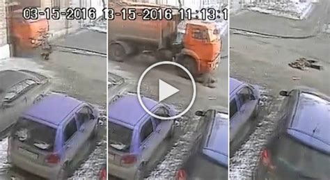 Camion Dei Rifiuti Travolge E Uccide Un Anziana E Poi Fugge Video