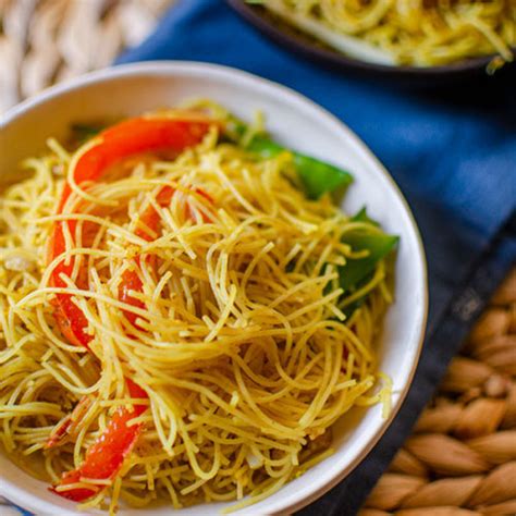 Vegetarian Singapore Noodles Living Lou