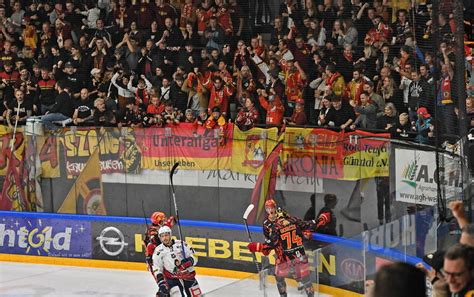 ESV Kaufbeuren gegen EHC Freiburg 9 1 Sieg für Joker in der DEL2