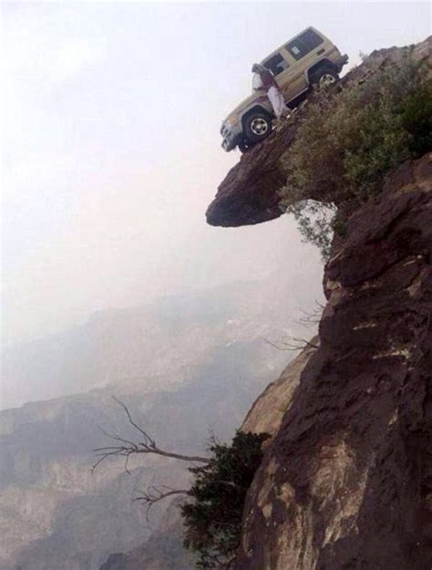 Amazing Moment Saudi Driver Parks Car Just Inches From Mountain Edge