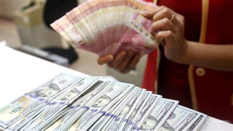 Nilai Tukar Rupiah Terpuruk Ke Level Rp Per Dolar As Ini