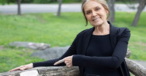 Steinem Lamenta Que El Papel De Madre Sigue Teniendo Un Alto Coste Para