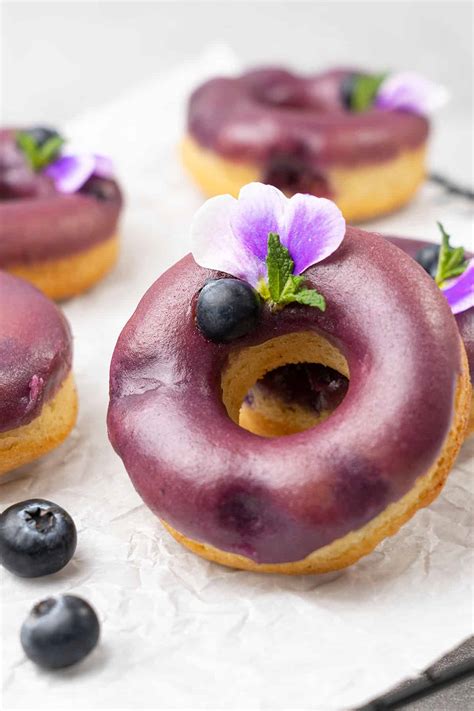 Baked Blueberry Donuts With Blueberry Glaze VIDEO Spatula Desserts