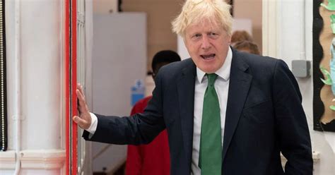 Boris Johnson Trata De Reunir A Su Partido Tras Sobrevivir A La Moción De Censura Infobae