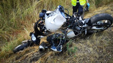 ŚMIERTELNY WYPADEK NA MOTOCYKLU NIE ŻYJĄ DWIE OSOBY AKTUALIZACJA