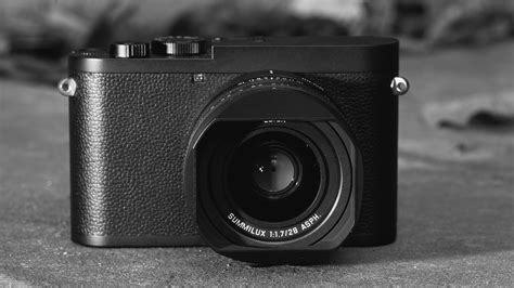 Leica Q2 Monochrom Review 2020 Pcmag Australia