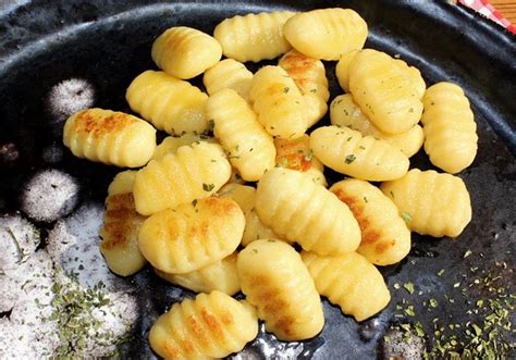 Gnocchi di patate czyli włoskie kluseczki ziemniaczane DoradcaSmaku pl