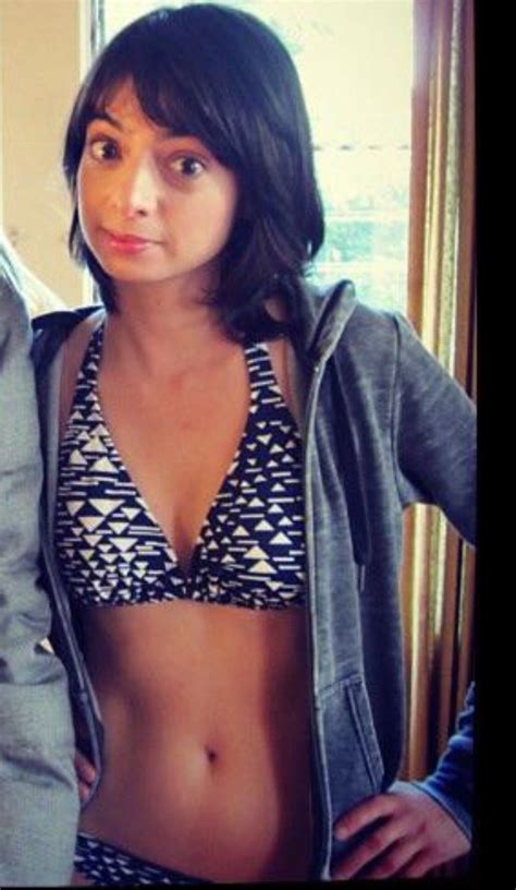 6 Hot Sexy Kate Micucci Bikini Pics