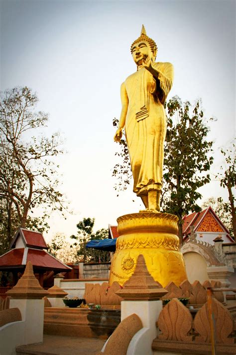 Golden Buddha Statue On A Mountain Wat Free Stock Photo Public Domain