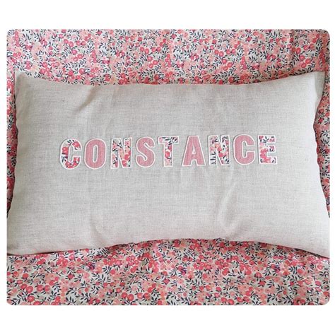 Coussin Rectangulaire Cmx Cm Motif En Appliqu