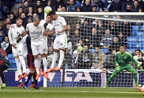 Watch Keylor Navas Saves Another Penalty Kick The Tico Times Costa