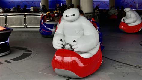 VIDEO The Happy Ride With Baymax Debuts At Tokyo Disneyland Watch