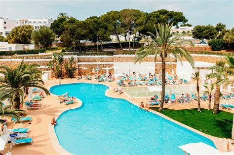 Aluasoul Mallorca Resort Cala Dor Hotels Jet2holidays