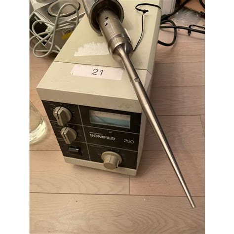 Branson Sonifier Ultrasonic Cell Disruptor With Converter Probe