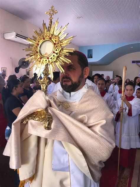 Corpus Christi Presidente Figueiredo Arquidiocese De Manaus