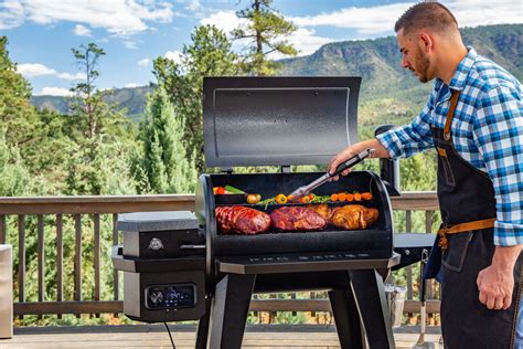 The Pit Boss Pro Series 850 Is Bigger Hotter Heavier…and Now Smarter