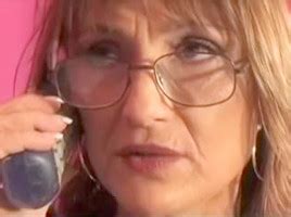 Angry Grandma Porn Sex Pictures Pass