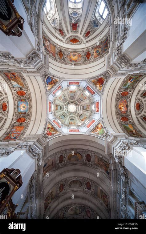 Salzburg cathedral interior hi-res stock photography and images - Alamy