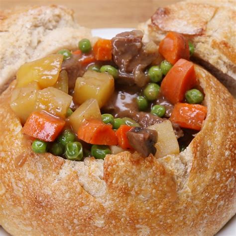 Disneyland S Slow Cooked Beef Stew Bread Bowl Recipe By Maklano