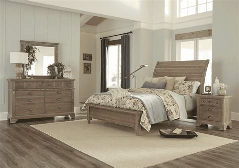 LM Co. by Erin & Ben Napier - WG&R Furniture