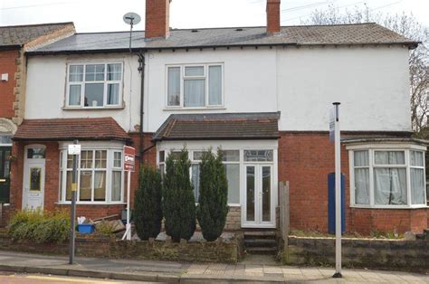 Fordhouse Lane Stirchley Birmingham B Bed Terraced House For Sale