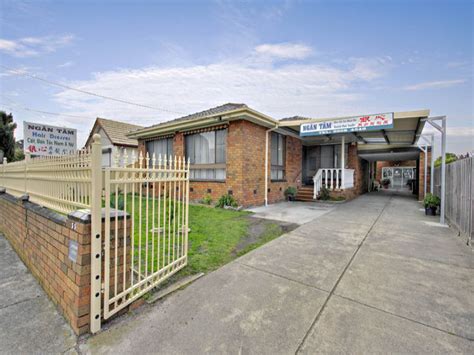 33 Victoria Avenue Springvale Vic 3171 Au