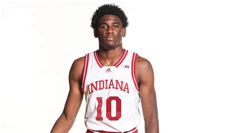 Indiana Basketball Freshman Kaleb Banks Getting Peoples Attention