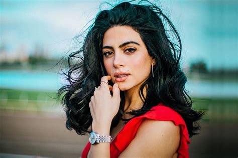 Cantik Rambut Hitam Emeraude Toubia Wallpaper Hd Pxfuel