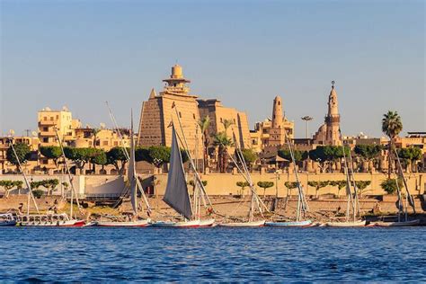 Halbprivate Ganztagstour Durch Luxor Mit Tickets Ab Marsa Alam Zur