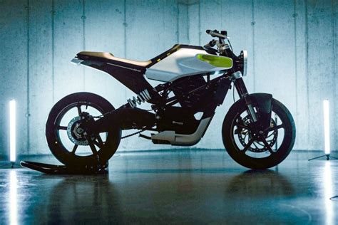 Husqvarna E Pilen La Naked Si Fa Elettrica Mondo Moto Automoto