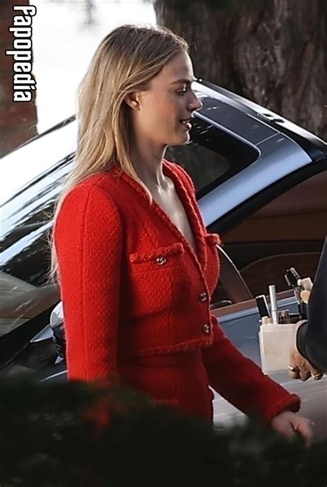 Margot Robbie Nude Leaks Photo Fapopedia