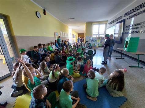 Dzie Wi Tego Patryka Zesp Szkolno Przedszkolny W Dobieszowicach