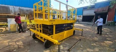 Neels S4046E Hydraulic Scissor Lift Working Height 10 Feet Capacity