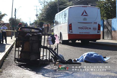 Cami N De Pasajeros Atropella A Recolectar De Basura En Metepec