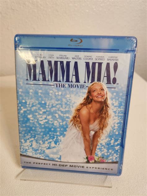 Mamma Mia SEALED Blu Ray Disc 2008 Musicals New Fast Shipping