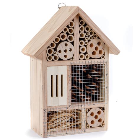 The Cedar Minibeast Hotel A Premium Insect Hotel For Your Garden