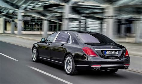 賓士《mercedes Maybach S600》頂級品味的極致成就 現身億萬豪墅會所