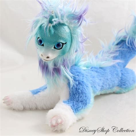 Peluche dragon Sisu DISNEY Raya et le dernier dragon tête plastique