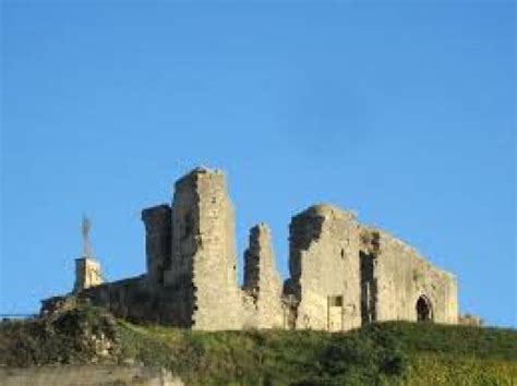 Valkenburg Castle Ruins in valkenburg Netherlands - reviews, best time ...