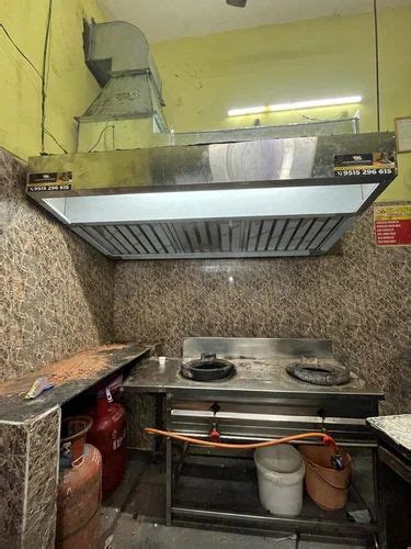 Square Stainless Steel Commercial Kitchen Chimney For Hotel Capacity