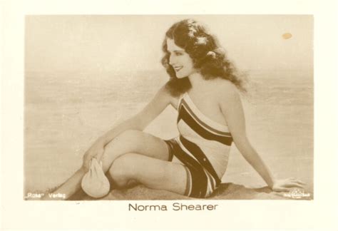 10 Hot Sexy Norma Shearer Bikini Pics