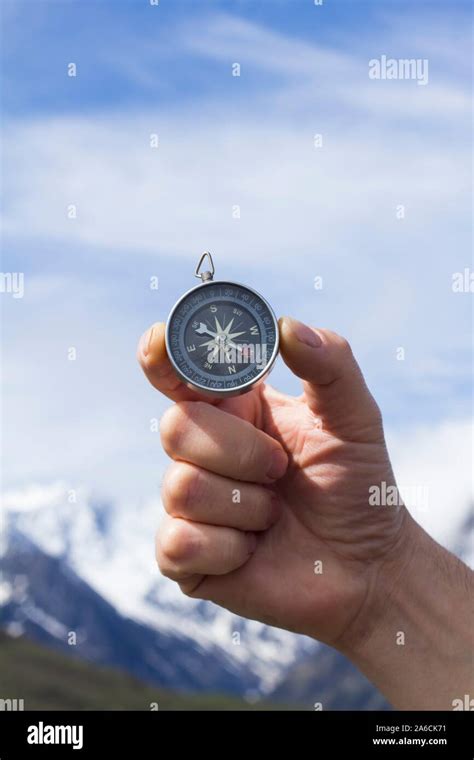 Magnetic Compass High Resolution Stock Photography And Images Alamy