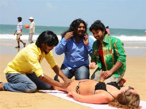 Komal Kumar Naughty Bikini Babes Goa Beach Filmibeat